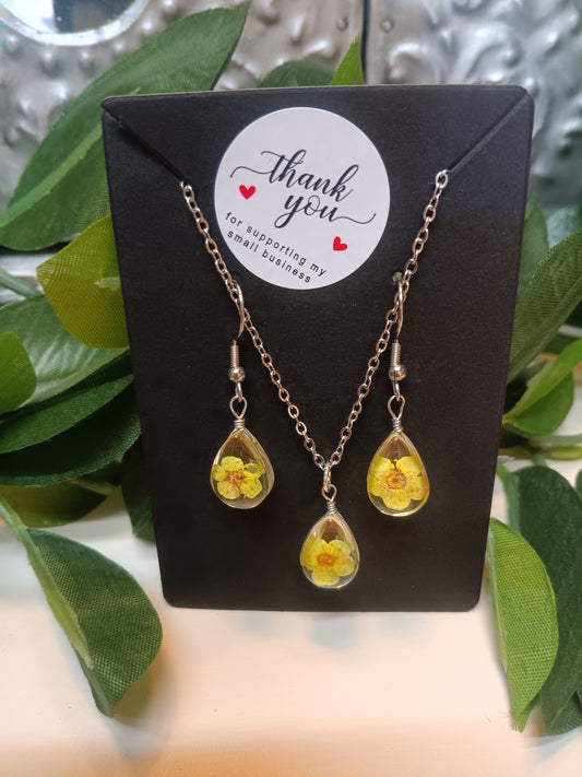 Dainty Waterdrop Dried Flowers jewelry set